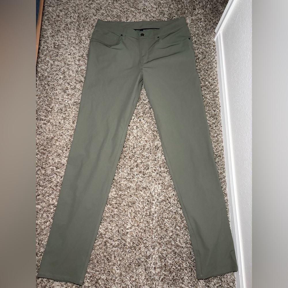Men’s Lululemon ABC Pants- Olive Green 33 Tall